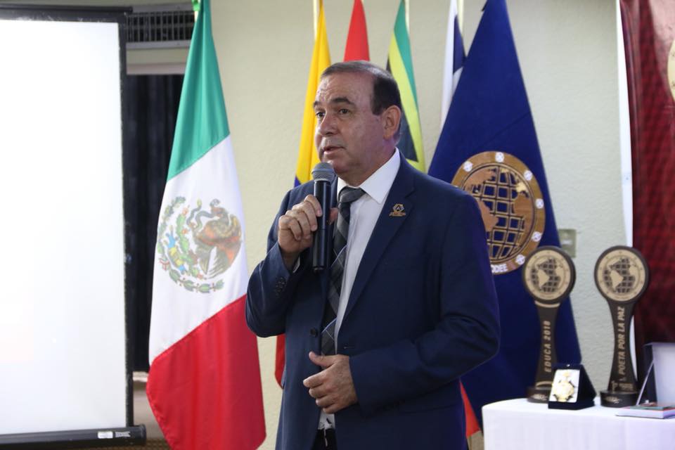 39080723_365138744023633_8173415106084864000_n